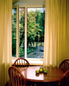 Деревянные окна от скандинавской компании TIIVI